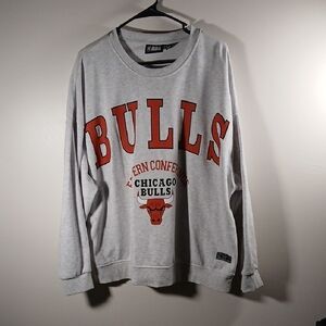 Chicago Bulls Eastern Conference NBA Large Oversized Sweatshirt